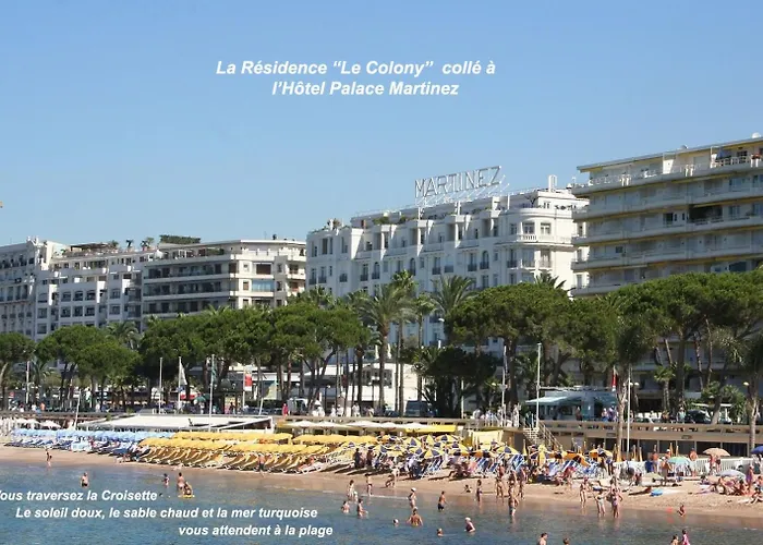 Studette Croisette Martinez Area Cannes