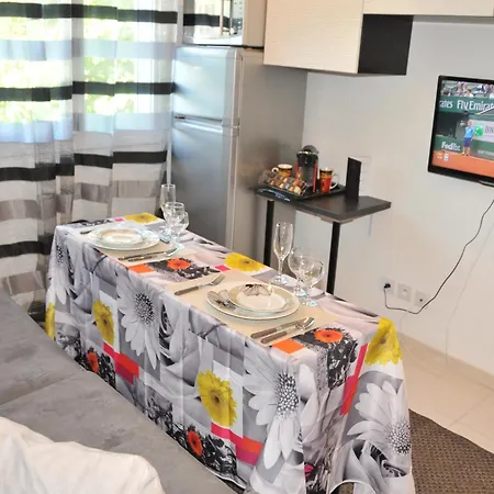 Studette Croisette Martinez Area * Cannes